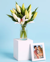Lilies + Photo Gift Set